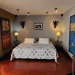 Black Shark Apartments